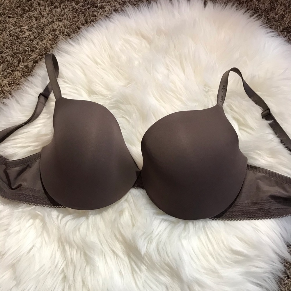 Calvin Klein Women’s Icon Plunge Push Up Bra 36D